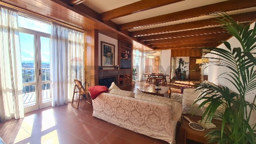 Foto Attico a Firenze Masini - XX Settembre di 248 m² con 8 locali