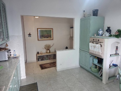 Foto Appartamento in Via Diaz, Quiliano Valleggia di 75 m² con 4 locali