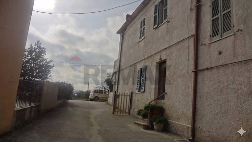 Foto Case semi ndipendenti in c/da Montupoli Avenna 42, Miglianico Renzetto