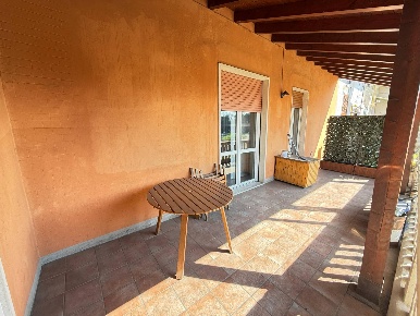 Foto Case semi ndipendenti a Vanzaghello di 240 m² con 6 locali in vendita