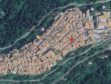 Foto Appartamento in Vicolo delle Riforme 5, Pitigliano Centro di 100 m²