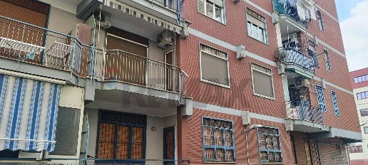 Foto Appartamento a Napoli Soccavo di 119 m² con 5 locali in vendita
