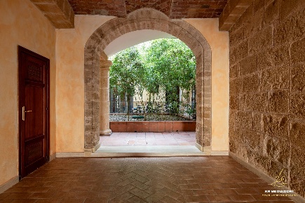Foto Appartamento in Piazza Civica 32, Alghero Centro Storico di 125 m²
