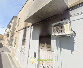 Foto Appartamento in Via Eutropio 7, Monserrato di 140 m² con 10 locali