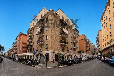 Foto Appartamento in Via Lucrino 26, Roma Africano - Villa Chigi di 80 m²