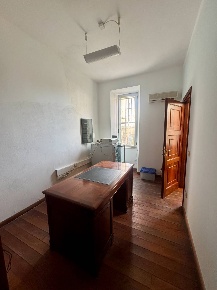 Foto Ufficio in Via Pascoli, Sassari Monte Rosello di 100 m² con 3 locali