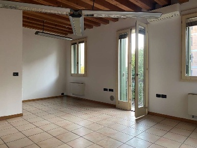 Foto Appartamento a Vicenza di 80 m² con 3 locali in vendita