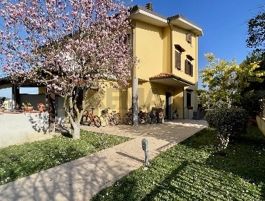 Foto Villa a schiera in via Giordano Bruno 21, Montelupo Fiorentino