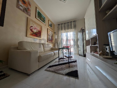 Foto Appartamento in viale 1 maggio 169, Scicli Centro di 100 m² in vendita