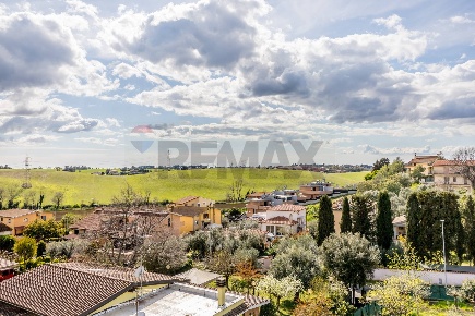 Foto Appartamento in Via Don Umberto Terenzi 39, Roma Castel di Leva