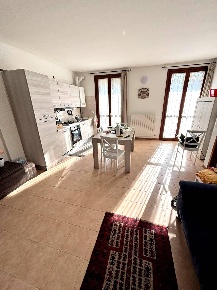 Foto Appartamento in Piazzeta Guglielmo Marconi, Busnago di 60 m²