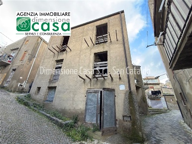 Foto Casa indipendente in Via Sberna 45-49, San Cataldo di 130 m²
