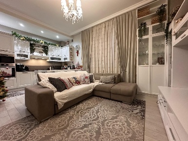 Foto Appartamento a Collesalvetti La Chiusa di 85 m² con 5 locali