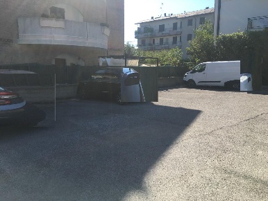 Foto Box a Giussano Centro di 13 m² con 1 locali in vendita