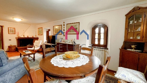 Foto Case semi ndipendenti a Borgo a Mozzano Valdottavo di 100 m²