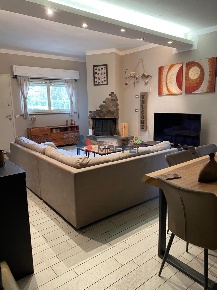 Foto Appartamento a Viareggio Centro di 120 m² con 6 locali in vendita