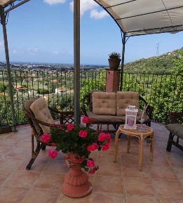 Foto Rustico a Seravezza Ripa Pozzi Querceta Ponterosso di 150 m²