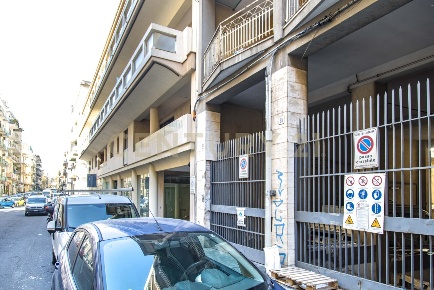 Foto Posti auto in Via Milano 93, Catania Corso Italia - Europa di 2 m²