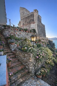 Foto Appartamento a Lerici Lerici Paese di 84 m² con 4 locali in vendita