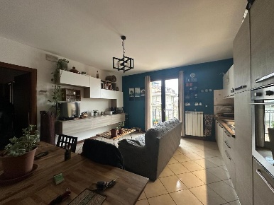 Foto Appartamento in Via Vittorio Emanuele, Spinetoli di 91 m² con 4 locali