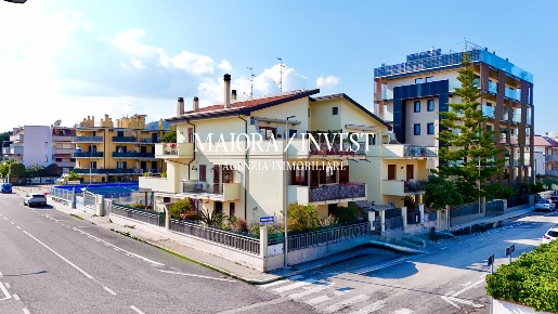 Foto Appartamento in Via Giannina Milli 22, San Benedetto del Tronto