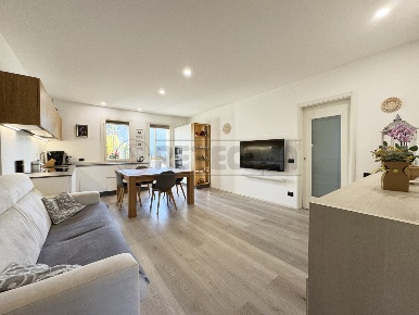 Foto Appartamento in Via Rasia Dal Polo 21, Cornedo Vicentino Centro