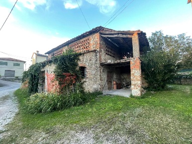 Foto Rustico a Lucca di 100 m² con 3 locali in vendita