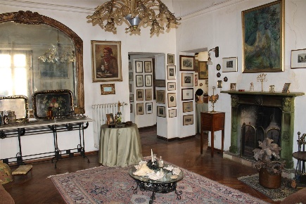 Foto Appartamento in Via Camillo Leone 6, Vercelli Centro di 150 m²