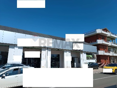 Foto Locale commerciale in Via Del Circuito 198, Pescara Ospedale di 844 m²