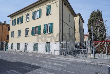 Foto Appartamento in Via Carlo Serassi 4, Bergamo Borgo Palazzo di 101 m²