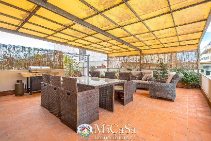 Foto Appartamento in Piazza Belvedere 8, Pisa Tirrenia di 55 m² in vendita