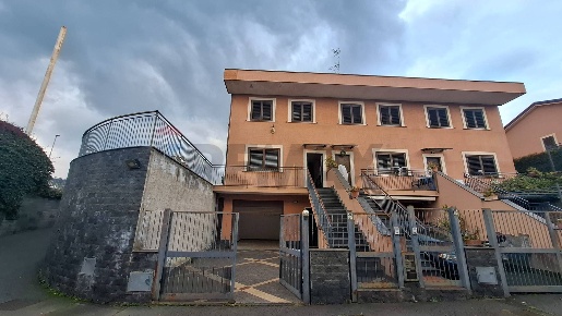 Foto Villa a schiera in via Roberto Rimini 49, Aci Castello Centro