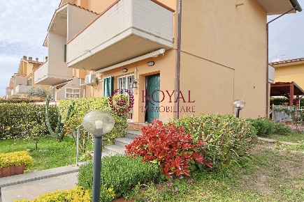 Foto Case semi ndipendenti in via delle colombaie, Collesalvetti di 170 m²