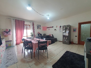 Foto Appartamento in Via Lamberto Corsi, Fabriano Centro di 110 m²