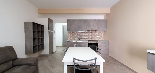 Foto Stanza in via Napoli 10, Catanzaro Catanzaro Lido di 70 m² in affitto