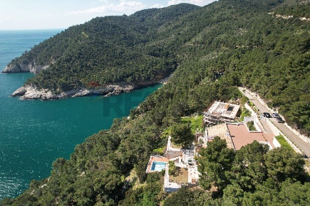 Foto Appartamento in Cala della Pergola, Vieste di 109 m² con 5 locali