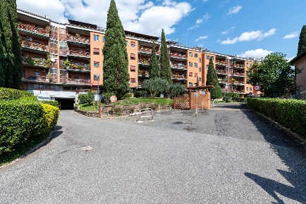 Foto Appartamento in Via Dei Martiri Portuensi 18, Roma di 102 m²