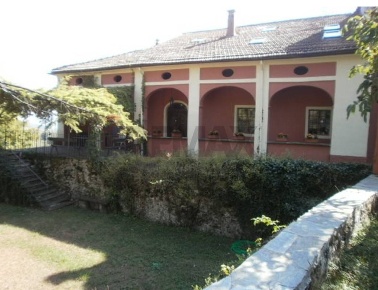Foto Villa unifamiliare in località gorra 16, Bobbio di 700 m² con 8 locali