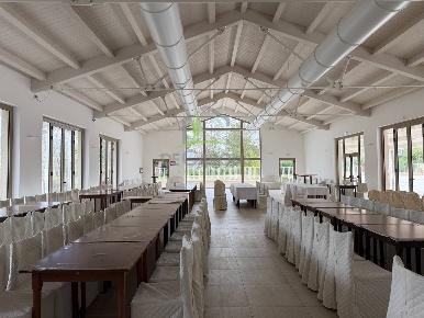 Foto Attività commerciale in Via Salaria 141, Ascoli Piceno di 600 m²