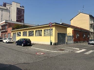 Foto Laboratorio in Strada Della Pronda, Torino Pozzo Strada di 210 m²