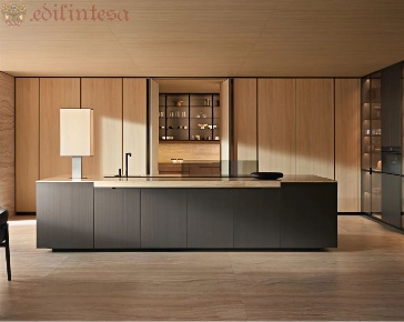 Foto Attico in VIA BUONARROTI, Monza Buonarroti di 233 m² con 5 locali