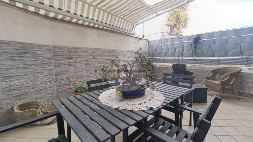 Foto Appartamento in VIA LUIGI CADORNA, Minturno di 115 m² con 5 locali