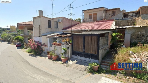 Foto Villa unifamiliare in VIA CASALOTTO, Santa Teresa di Riva di 110 m²
