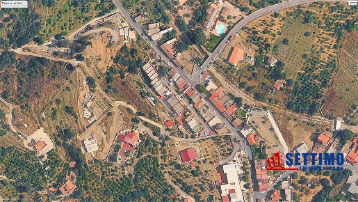 Foto Terreno edificabile in zona cantidati, Savoca di 2000 m² in vendita