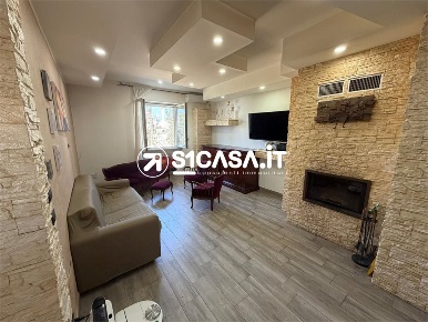 Foto Case semi ndipendenti in Via G. Megha, Galatone Centro di 150 m²