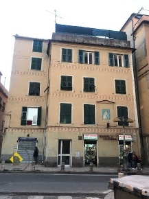 Foto Appartamento in Via Germano Jori, Genova Certosa di 36 m² con 3 locali