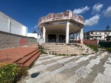 Foto Villa unifamiliare in Viale DEI MICENEI 65, Pulsano di 460 m²