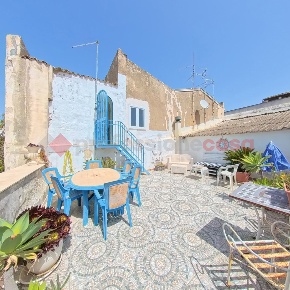 Foto Appartamento in Via castello maniace 57, Siracusa Ortigia di 130 m²