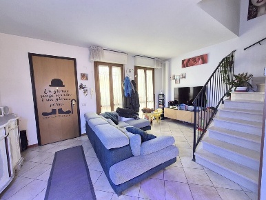 Foto Villa a schiera a Viareggio Torre del Lago di 140 m² con 5 locali