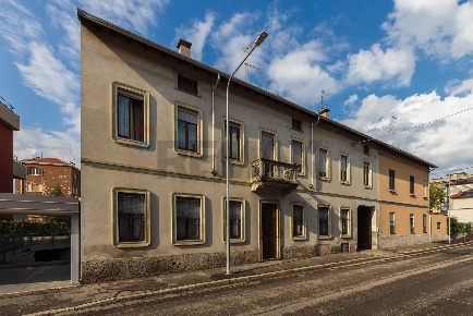 Foto Case semi ndipendenti a Busto Arsizio Ospedale di 210 m² con 4 locali